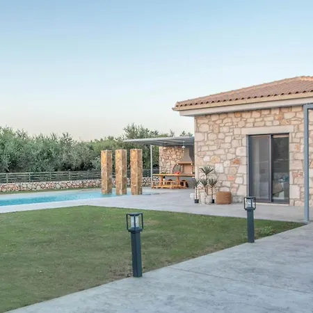 Dionisis Villa Laganas