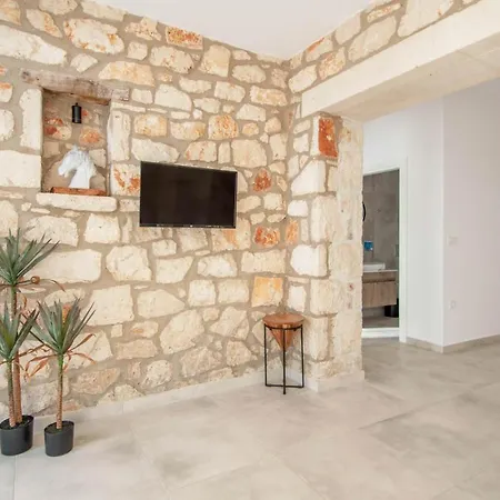 וילה Dionisis לגאנאס