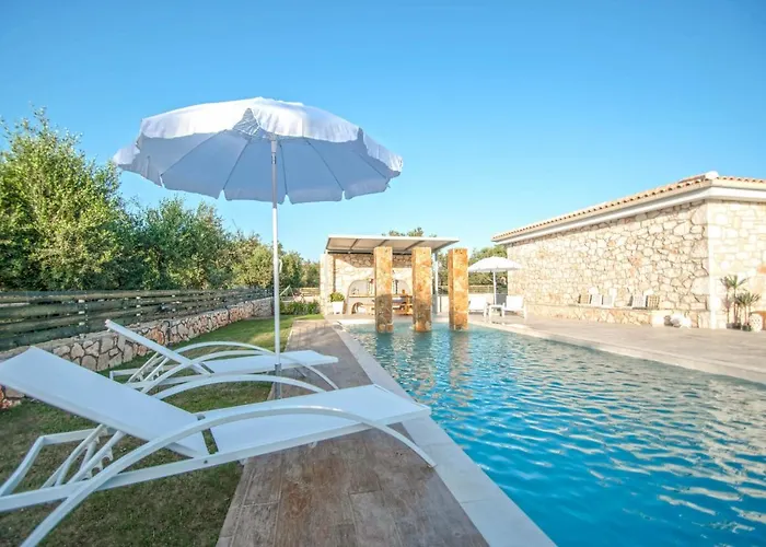 Dionisis Villa *